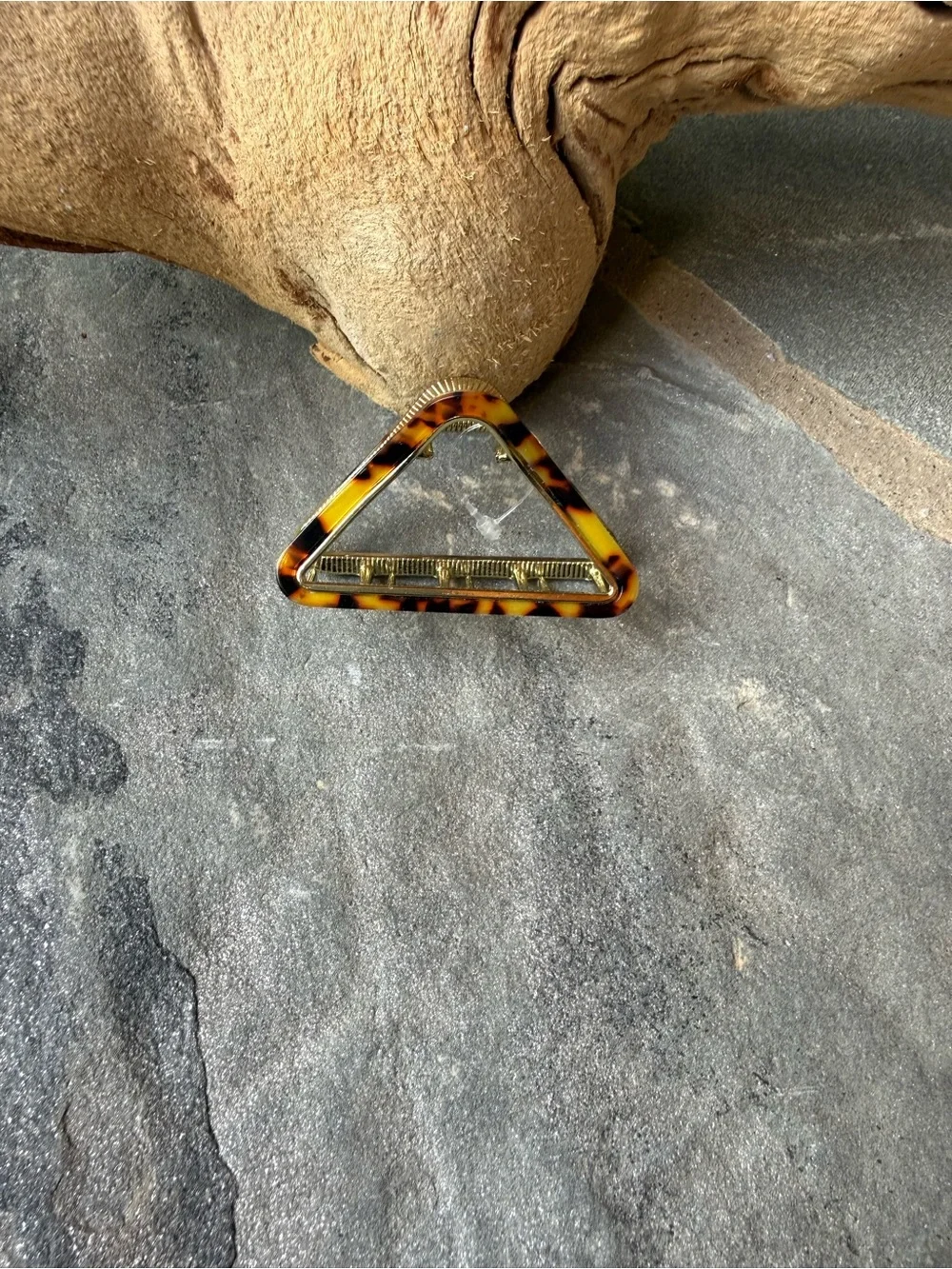 New🌟Anthropologie-Tortoise shell Triangle Metal Hair Clip